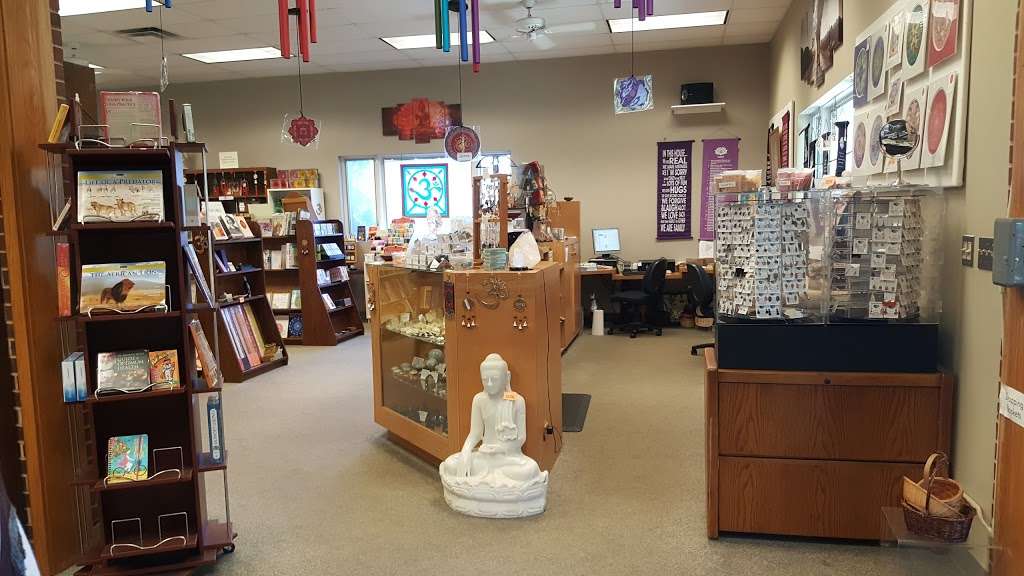 Quest Book Shop | 306 Geneva Rd, Wheaton, IL 60187, USA | Phone: (630) 665-0123