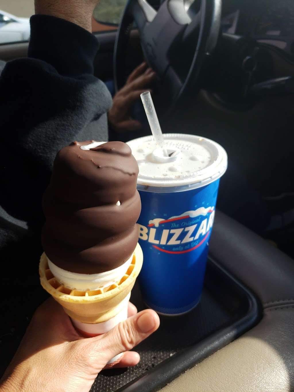 Dairy Queen Grill & Chill | 3550 E Bell Rd, Phoenix, AZ 85032, USA | Phone: (602) 788-0261