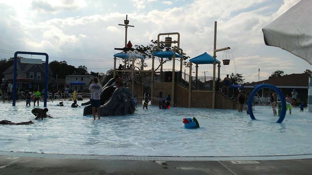 Shipwreck Cove Spray Park | S Clinton Ave, Bay Shore, NY 11706, USA | Phone: (631) 224-5404