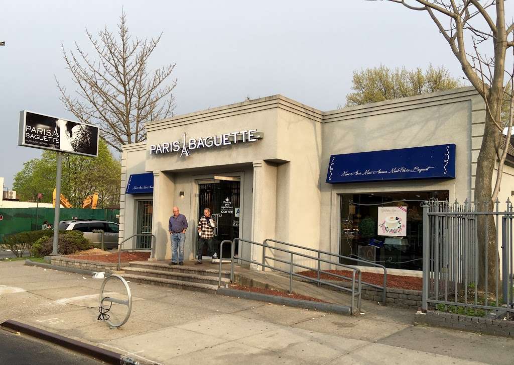 Paris Baguette | 210-20 Northern Blvd, Bayside, NY 11361, USA | Phone: (718) 279-0404