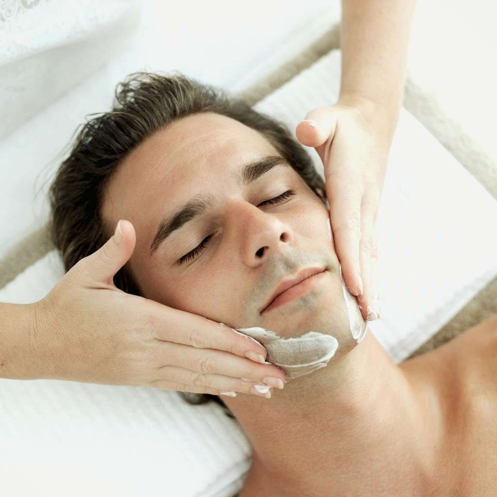 Hand & Stone Massage and Facial Spa | 10123 Louetta Rd, Houston, TX 77070, USA | Phone: (832) 534-3069