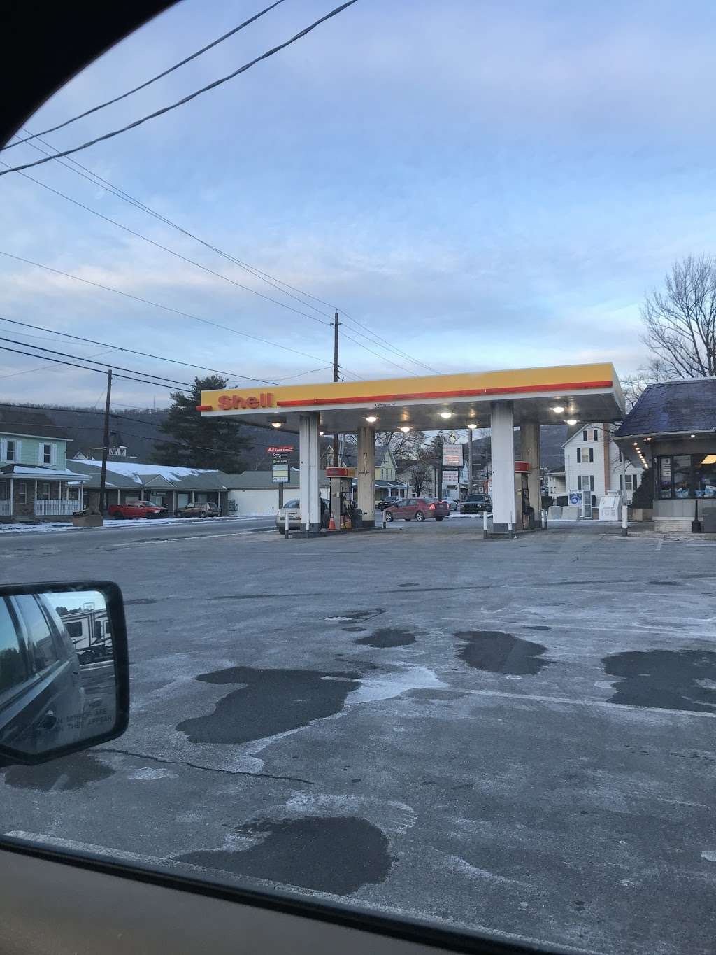 Shell | 249 S Broadway, Wind Gap, PA 18091, USA | Phone: (610) 863-7017