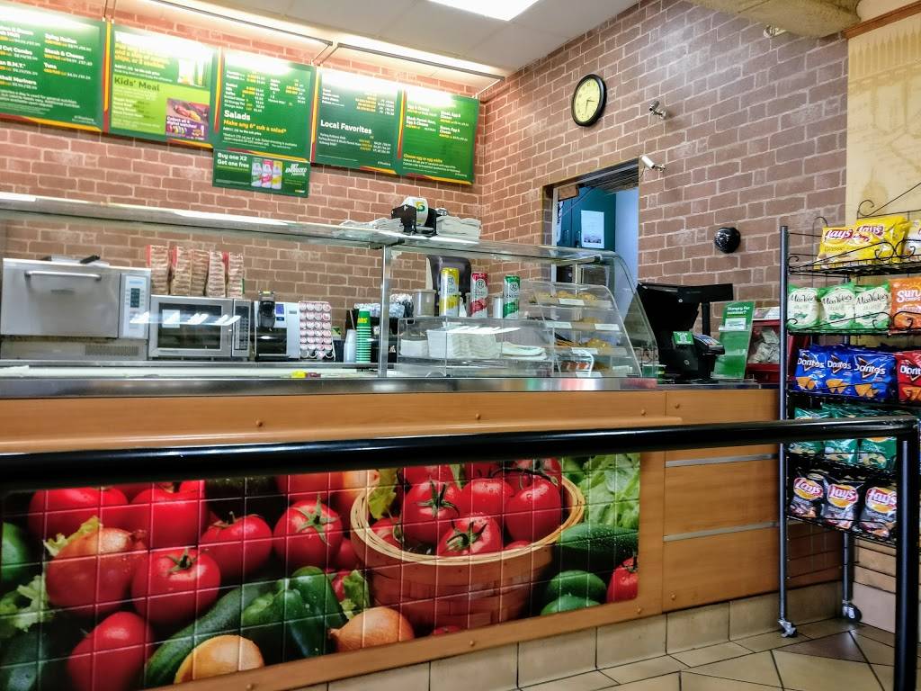 Subway | 7807 Palm River Rd, Tampa, FL 33619, USA | Phone: (813) 621-7049