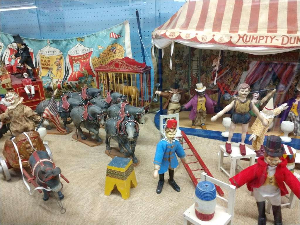 NC Museum of Dolls, Toys & Miniatures | 108 4th St, Spencer, NC 28159, USA | Phone: (704) 762-9359