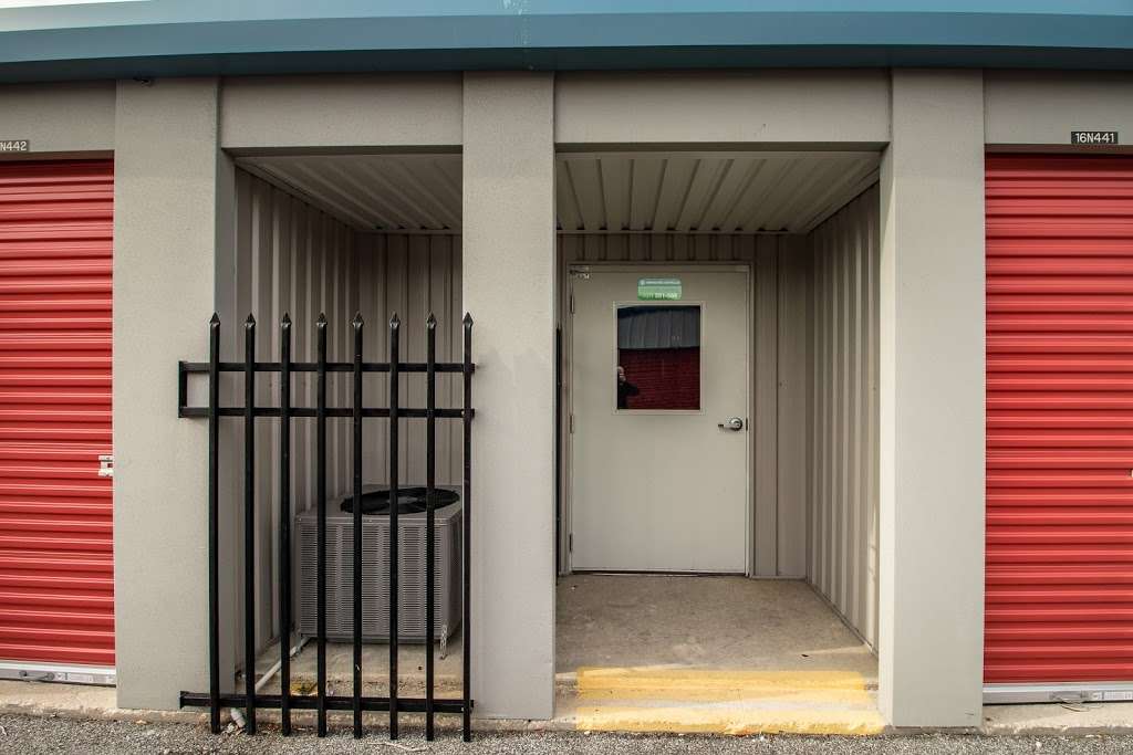 Neighborhood Storage | 7400 SE Maricamp Rd, Ocala, FL 34472, USA | Phone: (352) 888-4209