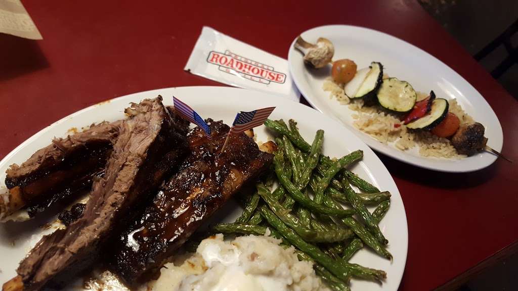 Original Roadhouse Grill | 11940 Amargosa Rd, Victorville, CA 92392, USA | Phone: (760) 949-2308