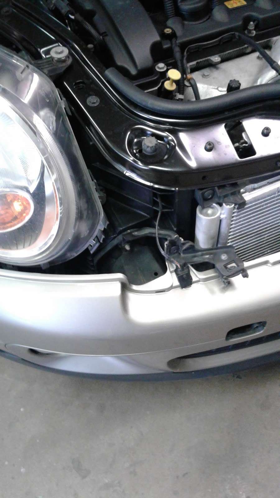 Phils Collision Center | 1530 Lincoln Hwy, Schererville, IN 46375, USA | Phone: (219) 322-3363