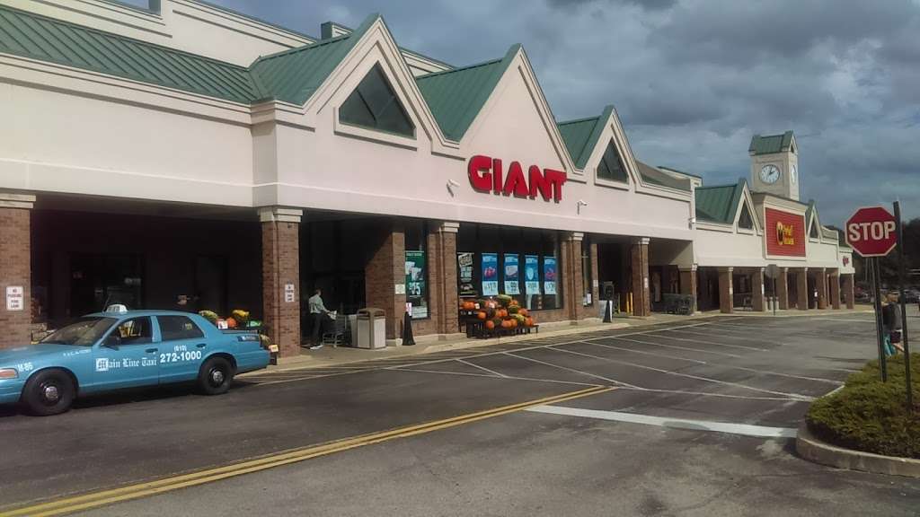 GIANT Food Stores | 4855 West Chester Pike, Newtown Square, PA 19073, USA | Phone: (610) 325-2478