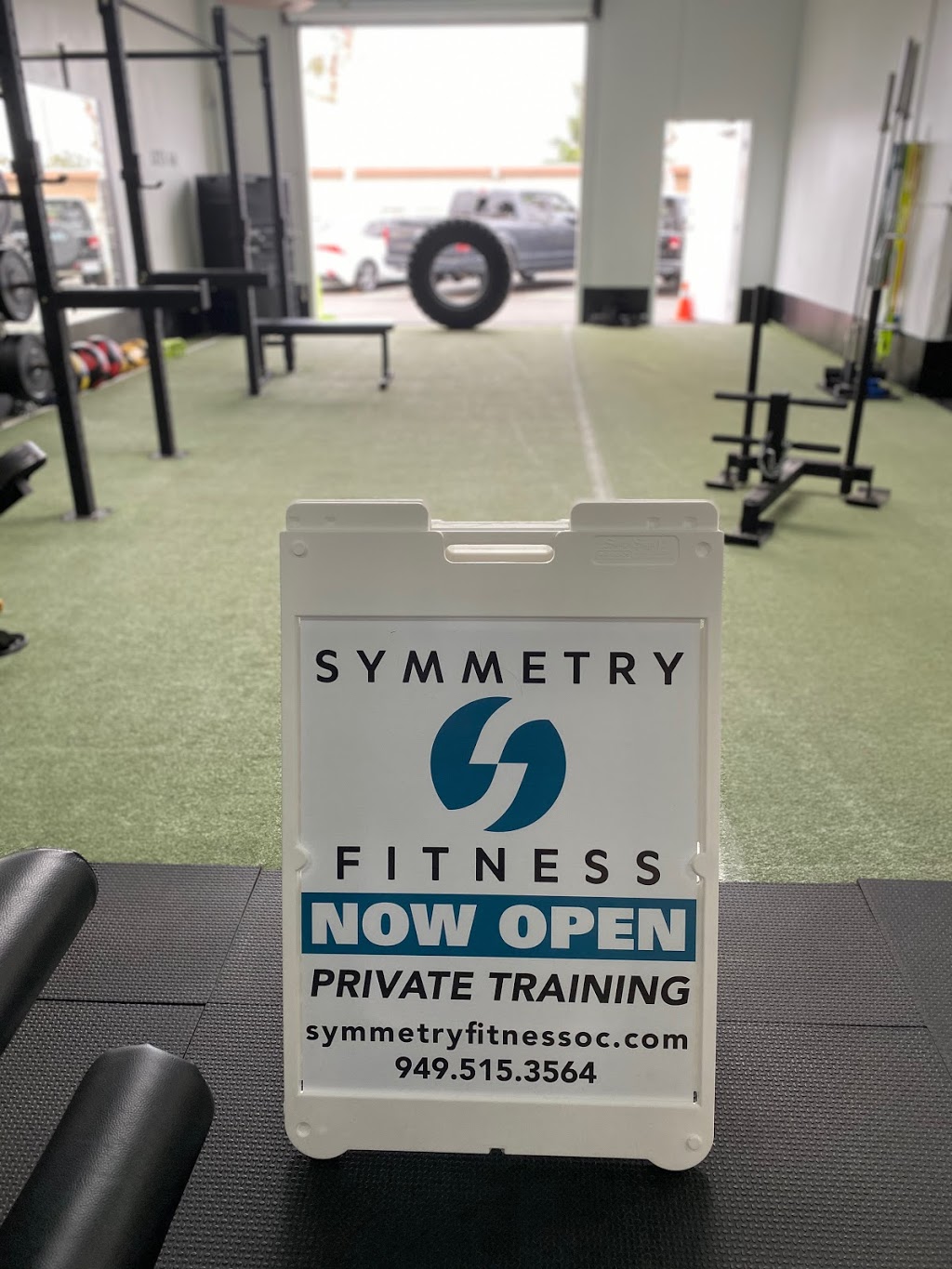 Symmetryfitnessoc | 881 Production Pl, Newport Beach, CA 92663, USA | Phone: (949) 515-3564