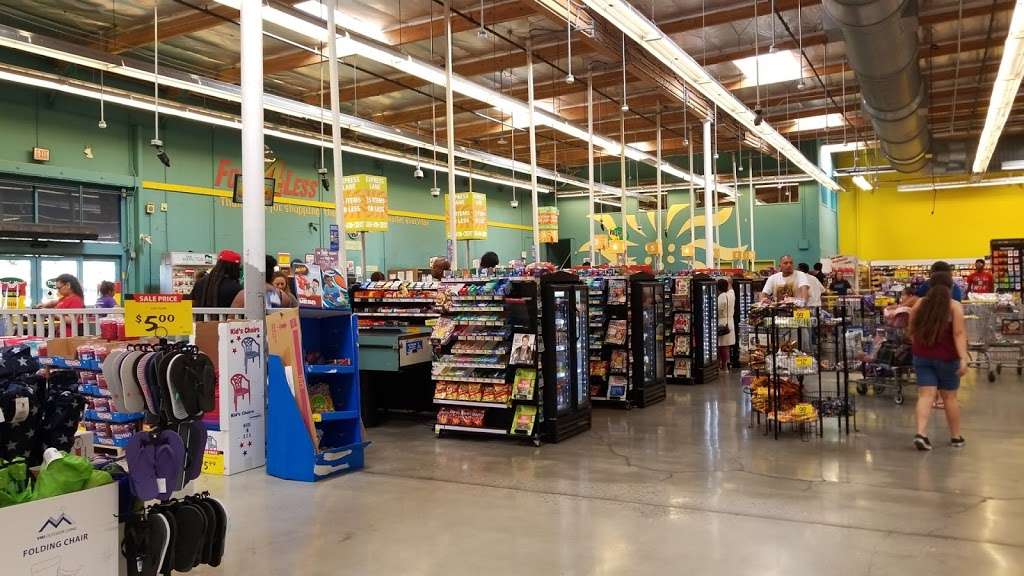 Food 4 Less | 44455 Valley Central Way, Lancaster, CA 93536, USA | Phone: (661) 940-6373