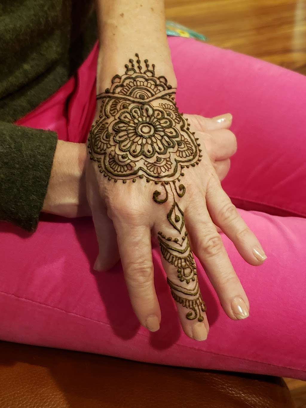 Archanas Threading and Henna | 6215 Meridian Ave, San Jose, CA 95120, USA | Phone: (408) 828-6663