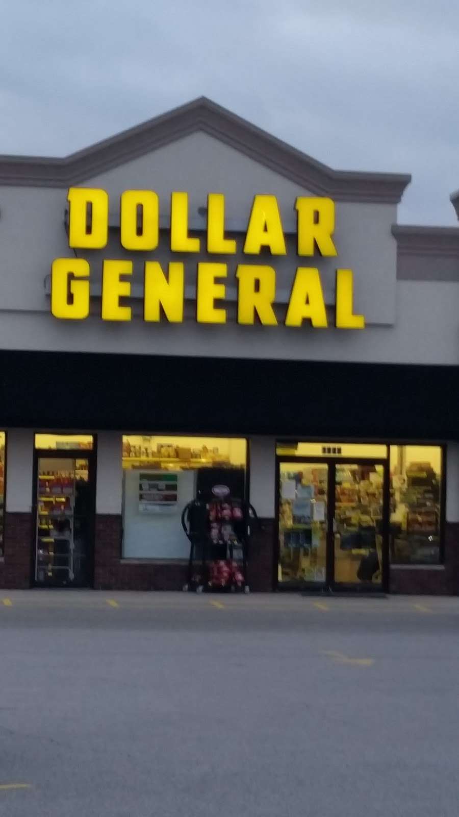 Dollar General | 1948 E Commercial Ave, Lowell, IN 46356, USA | Phone: (219) 690-1795