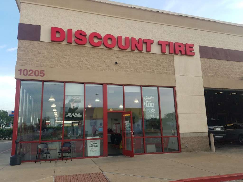 Discount Tire | 10205 S Texas 6, Sugar Land, TX 77498, USA | Phone: (281) 565-0496