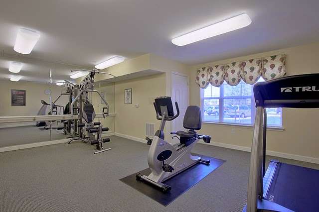 Victoria Park at Edgewater | 87 Stewart Dr, Edgewater, MD 21037, USA | Phone: (410) 956-5570