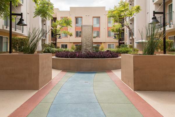 Alterra Apartments | 8727 Fletcher Pkwy, La Mesa, CA 91942, USA | Phone: (619) 466-2200