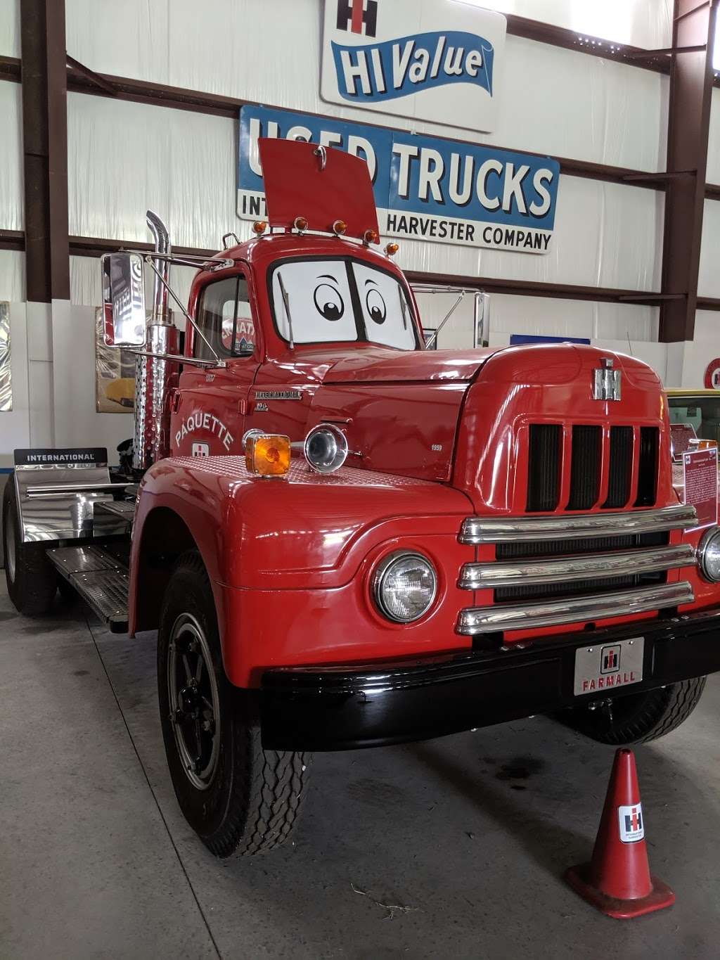 Paquettes Historical Farmall Museum | 615 S Whitney Rd, Leesburg, FL 34748, USA | Phone: (352) 728-3588