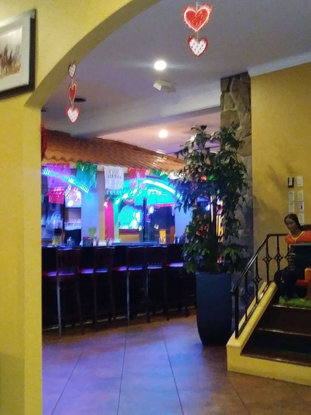 El Charro | 1021 Mineral Spring Ave, North Providence, RI 02904, USA | Phone: (401) 722-0078