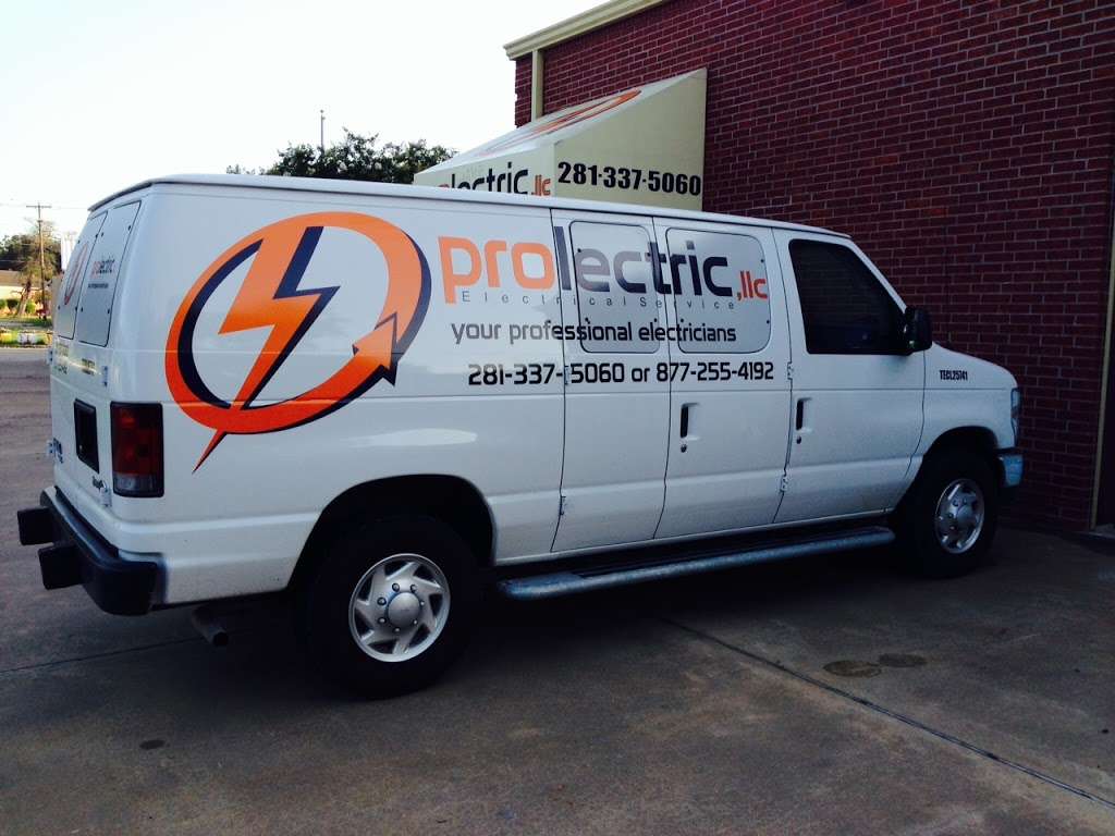 ProLectric Professional Electricians | 4701 TX-3, Dickinson, TX 77539, USA | Phone: (281) 337-5060