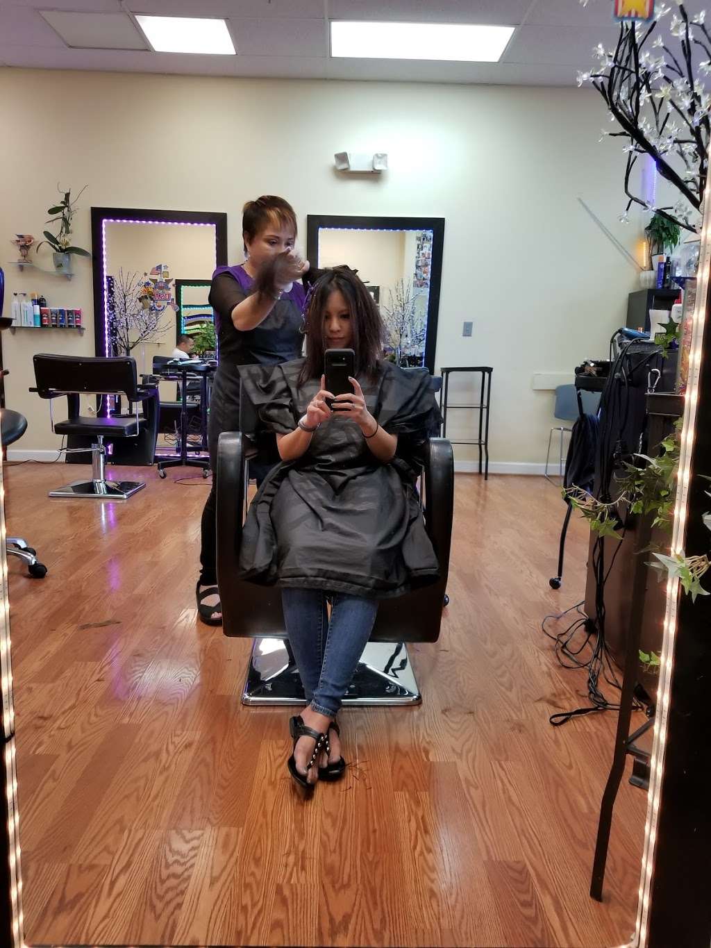 Shebang Hair Salon & Spa | 20789 Great Falls Plaza, Sterling, VA 20165, USA | Phone: (703) 433-2669