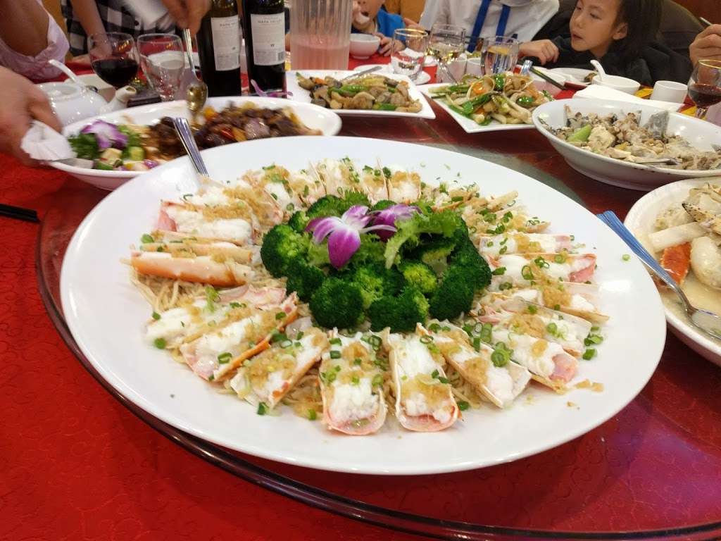 Golden Bay Restaurant | 2144 86th St, Brooklyn, NY 11214, USA | Phone: (718) 265-1388