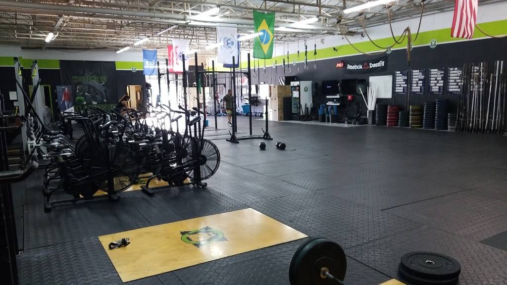 Training Pit CrossFit | 1425 S 30th Ave, Hollywood, FL 33020, USA | Phone: (954) 864-1844