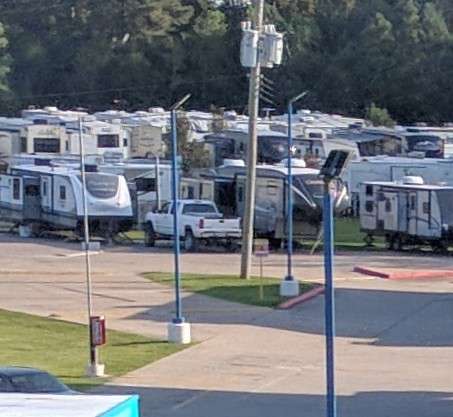 Baytown RV | 2902 N Alexander Dr, Baytown, TX 77520, USA | Phone: (281) 427-4665