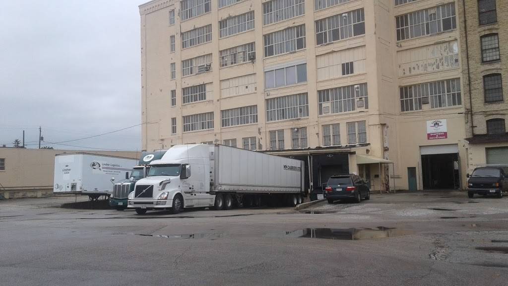 Lindner Logistics, LLC | 1977 S Allis St, Milwaukee, WI 53207, USA | Phone: (414) 483-3080