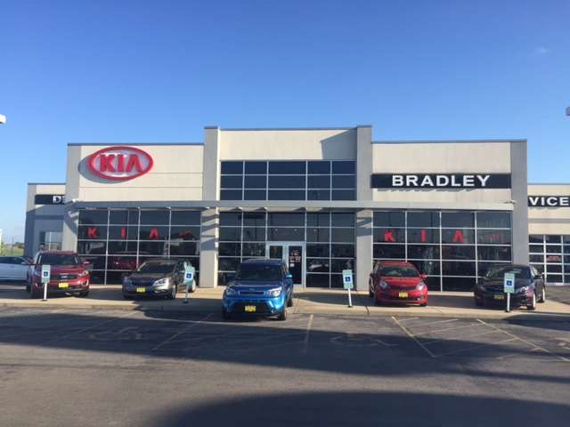 Kia of Bradley | 4621, 1010 Tighe Dr, Bradley, IL 60915, USA | Phone: (815) 932-1000