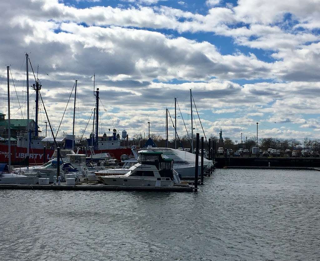 Liberty Harbor Marina Boatyard | 15 Marin Blvd, Jersey City, NJ 07302, USA | Phone: (201) 516-7500