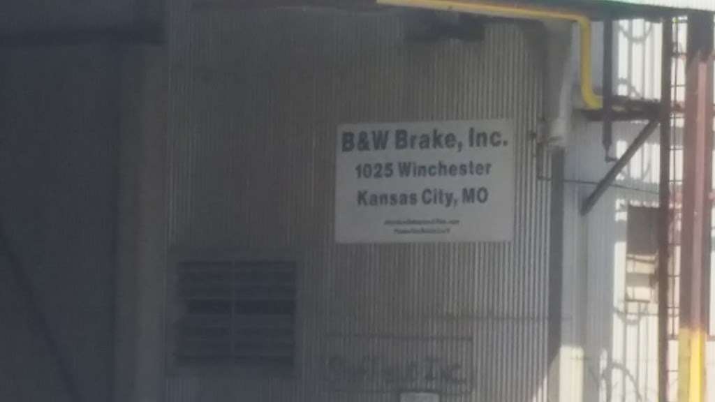 B & w Brake | 1025 Winchester Ave, Kansas City, MO 64126, USA | Phone: (816) 241-2486