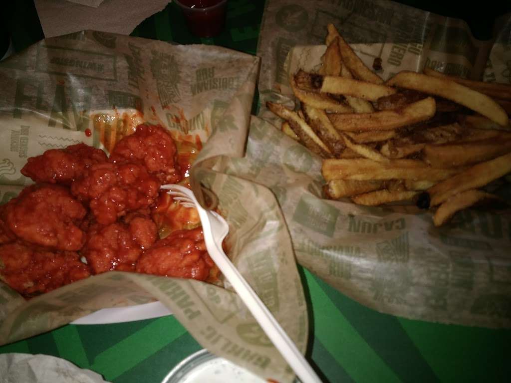 Wingstop | 151 S 18th St, Kansas City, KS 66102, USA | Phone: (913) 233-0440