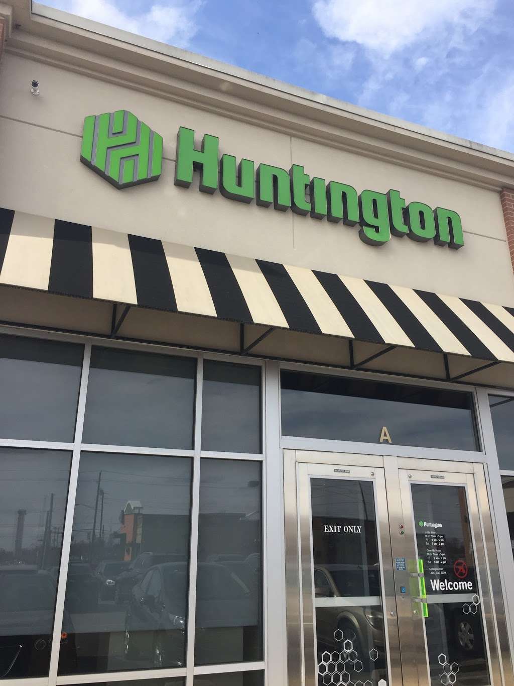 Huntington Bank | 404 E Thompson Rd, Indianapolis, IN 46227, USA | Phone: (317) 791-3900