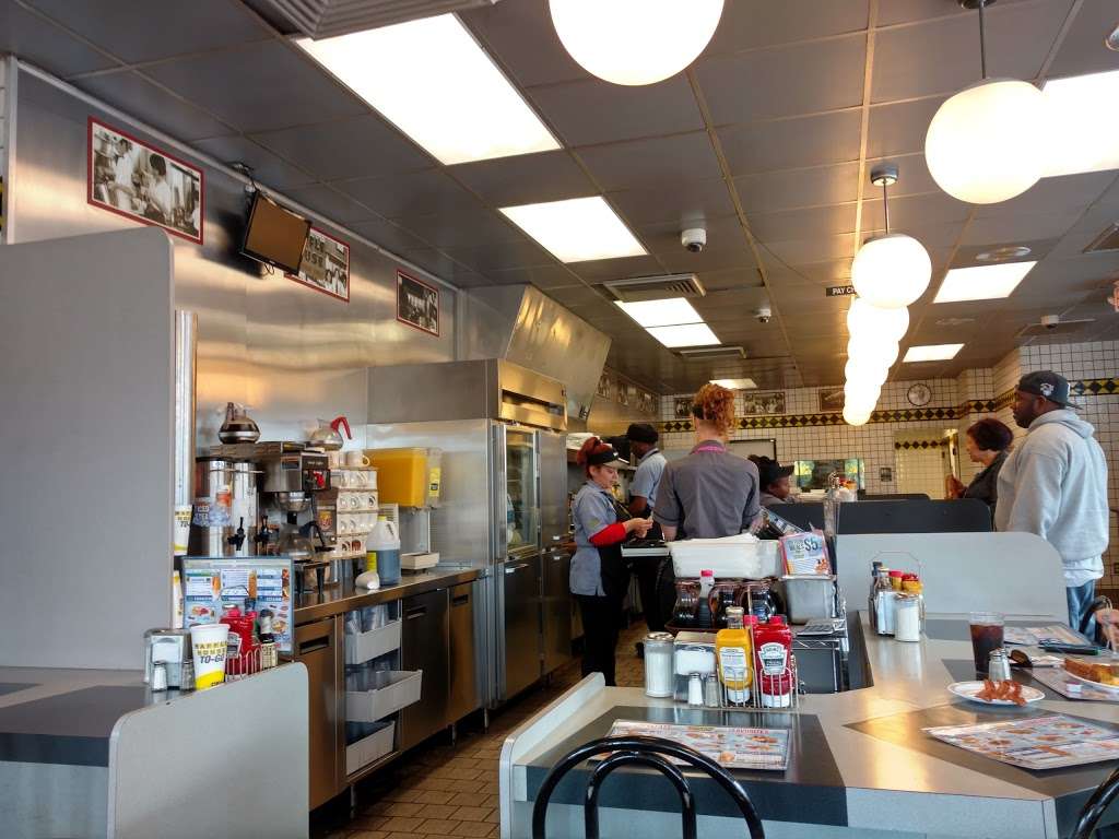 Waffle House | 8903 S Orange Blossom Trail, Orlando, FL 32809, USA | Phone: (407) 857-2953