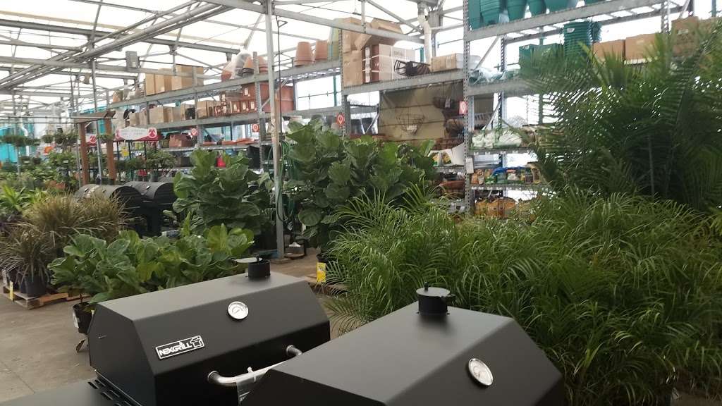 Garden Center at The Home Depot | 6800 W Sam Houston Pkwy, South, Houston, TX 77072, USA | Phone: (281) 498-6445