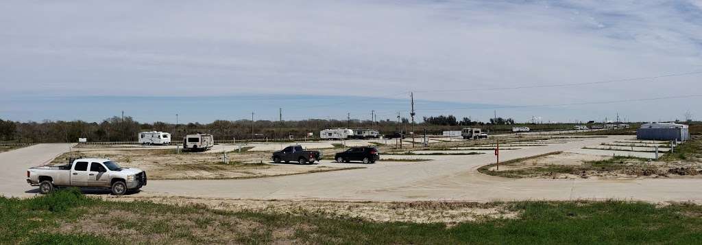 Big State RV Park | 2401 Maxwell St, La Marque, TX 77568, USA | Phone: (409) 797-4850