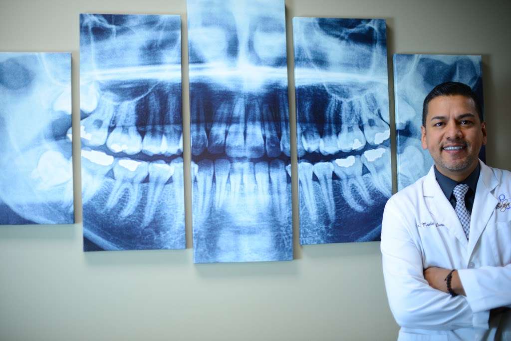 Sonrisas Family Dental | 3220 N National Rd, Columbus, IN 47201, USA | Phone: (812) 376-4054