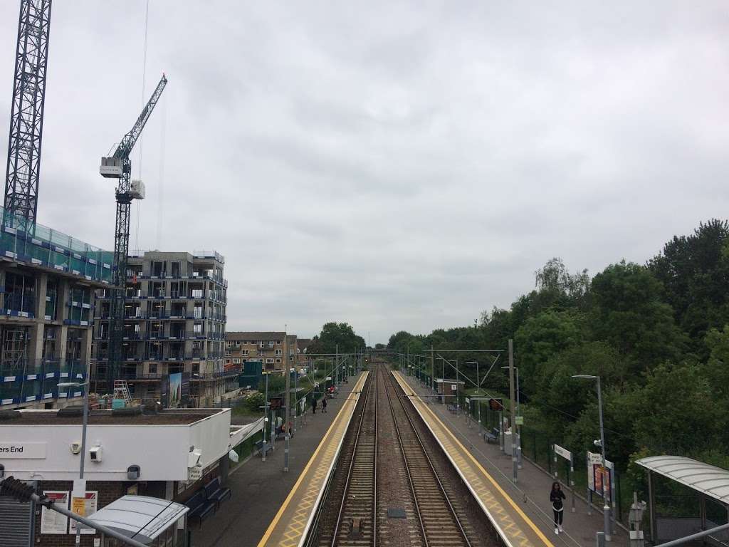 Ponders End | Enfield EN3 4QB, UK