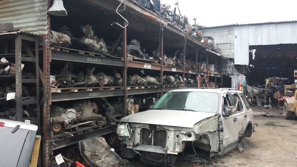 Hilltop Auto Salvage | 4157 Boston Rd, Bronx, NY 10466, USA | Phone: (718) 324-0706