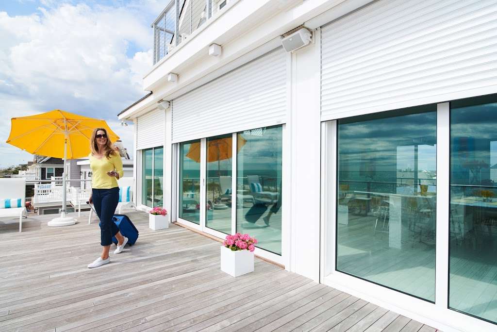 Beach Glass Design - Motorized Shading | 445 16th Ave, Brick, NJ 08724, USA | Phone: (732) 606-2424