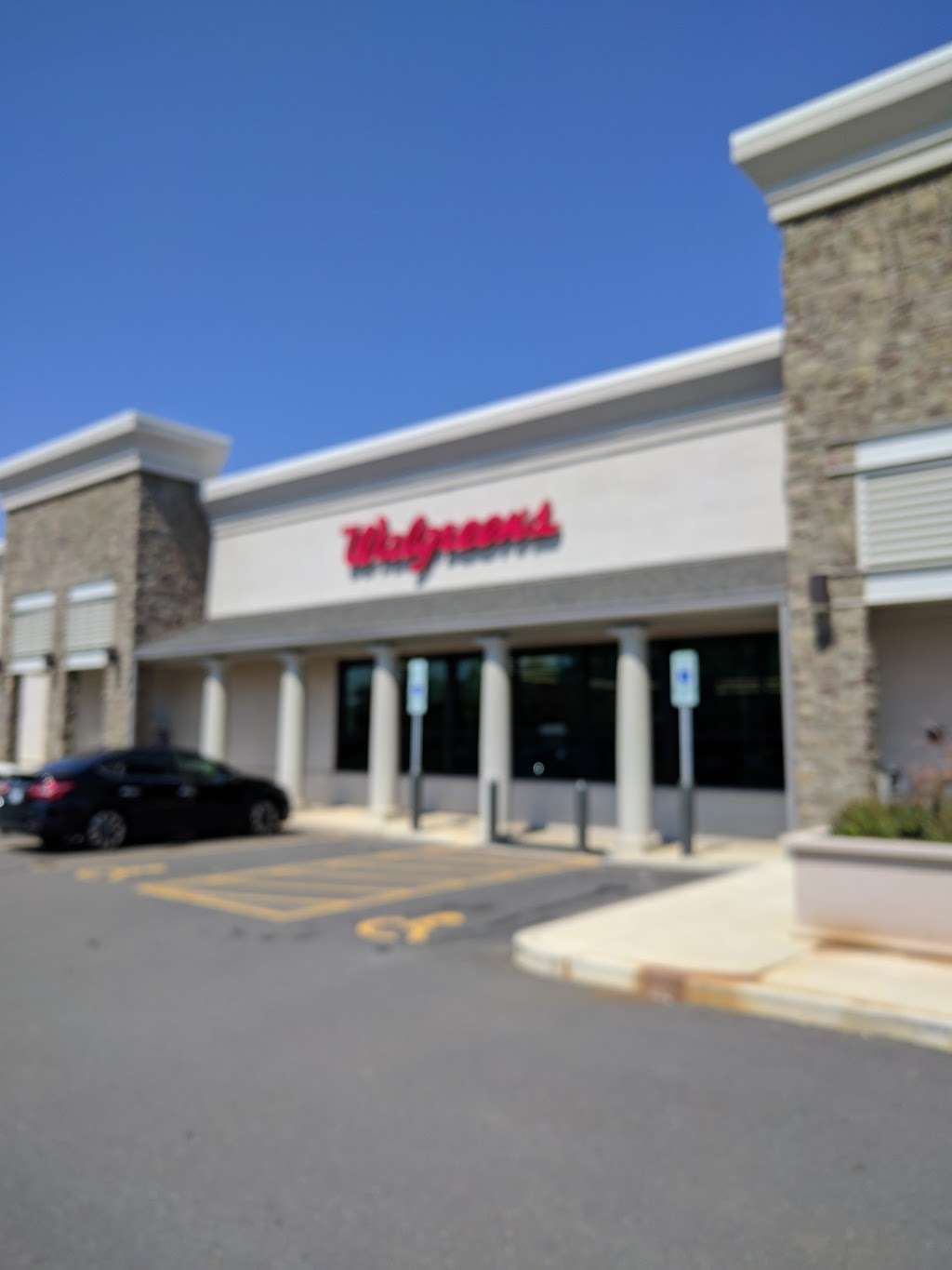 Walgreens | 9428 Steele Creek Rd, Charlotte, NC 28273, USA | Phone: (980) 233-9960