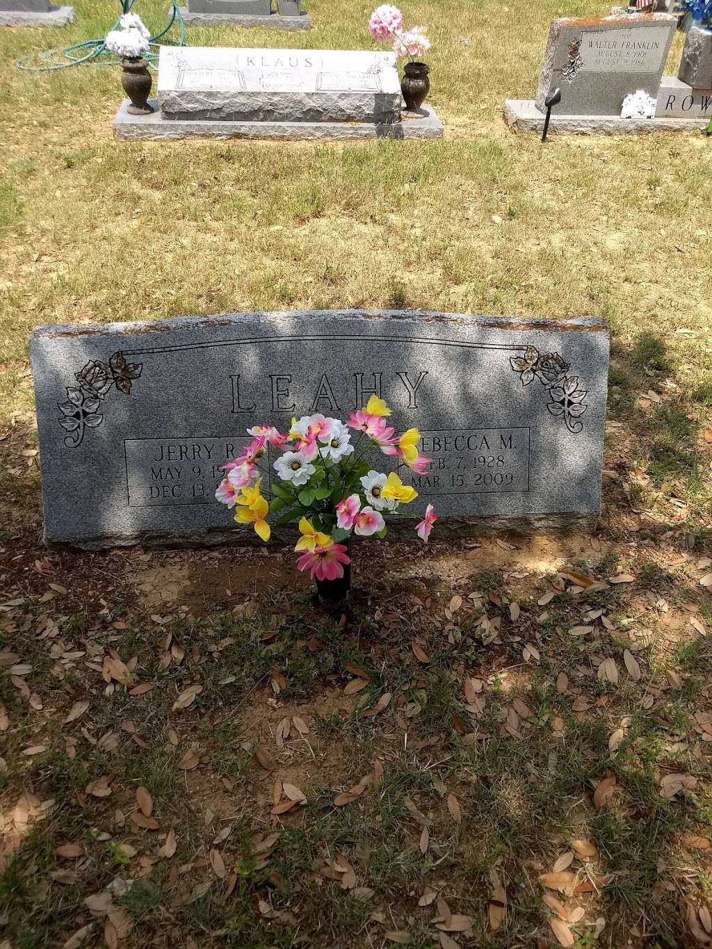 Sayer Cemetery | 05139-000-0275, San Antonio, TX 78263, USA | Phone: (210) 401-7823