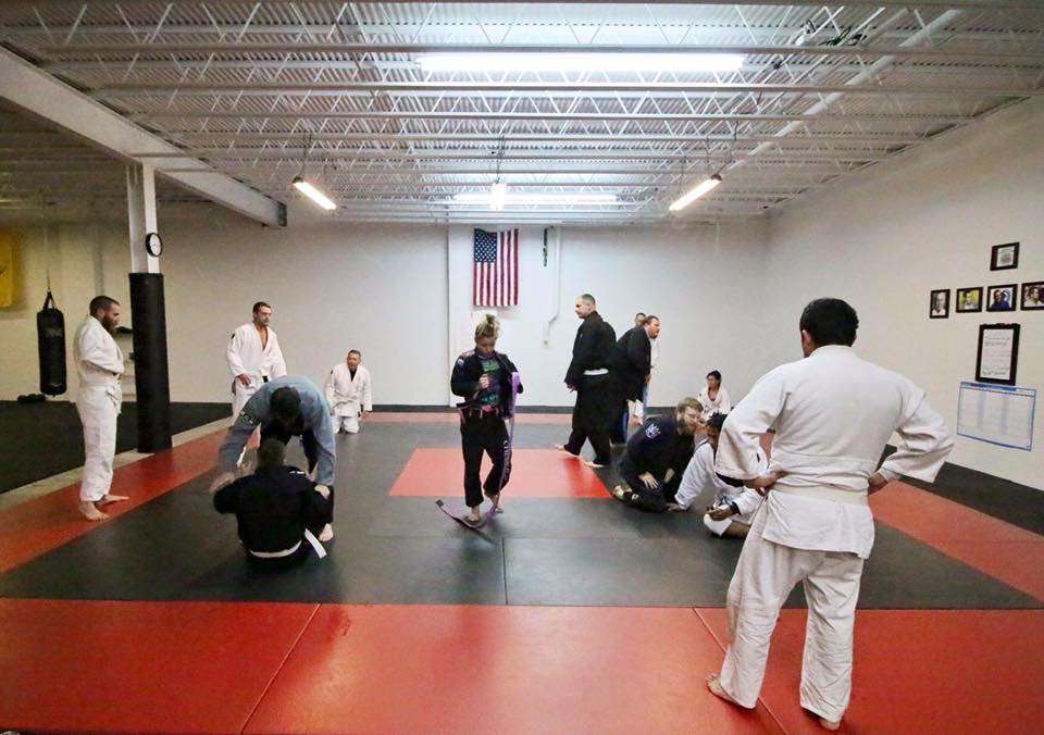 Fenix Jiu Jitsu MMA | 841 8th Ave NE #4004, Hickory, NC 28601, USA | Phone: (828) 256-1155