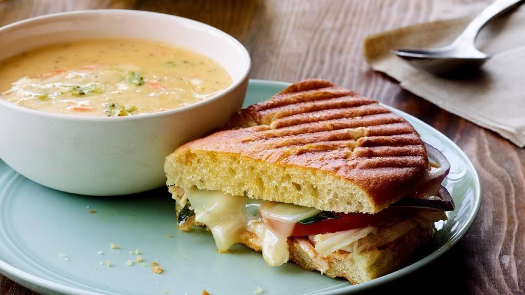 Panera Bread | 169 Pavilion Pkwy, Newport, KY 41071, USA | Phone: (859) 392-7878