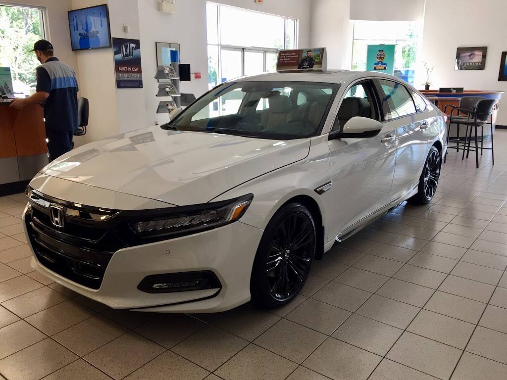 Lucas Honda of Jacksonville | 7801 Blanding Blvd, Jacksonville, FL 32244, USA | Phone: (904) 269-2277