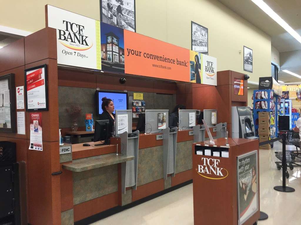 TCF Bank | 5545 S Brainard Ave, Countryside, IL 60525, USA | Phone: (800) 823-2265