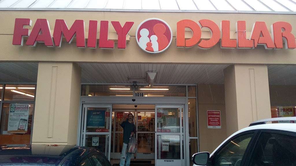 Family Dollar | 1016 Sandy Hill Rd, Norristown, PA 19401, USA | Phone: (610) 277-2759