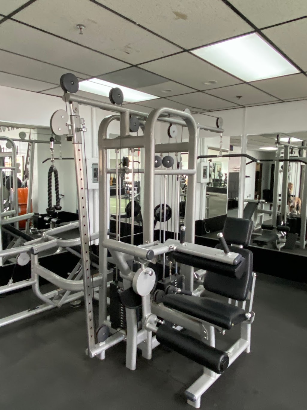 Symmetryfitnessoc | 881 Production Pl, Newport Beach, CA 92663, USA | Phone: (949) 515-3564