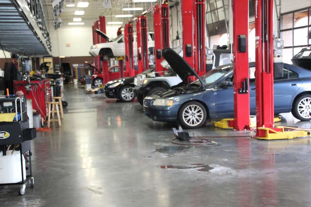 Woodies Auto Service | 2067, 14408 Adair Manor Ct, Charlotte, NC 28277, USA | Phone: (704) 954-8446