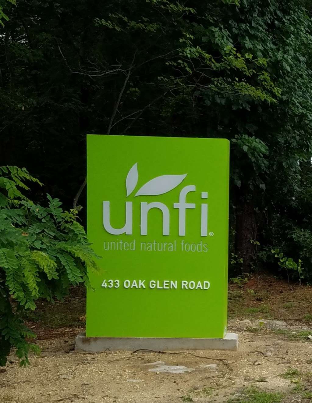 United Natural Foods | 433 Oak Glen Rd, Howell, NJ 07731, USA | Phone: (732) 367-7901