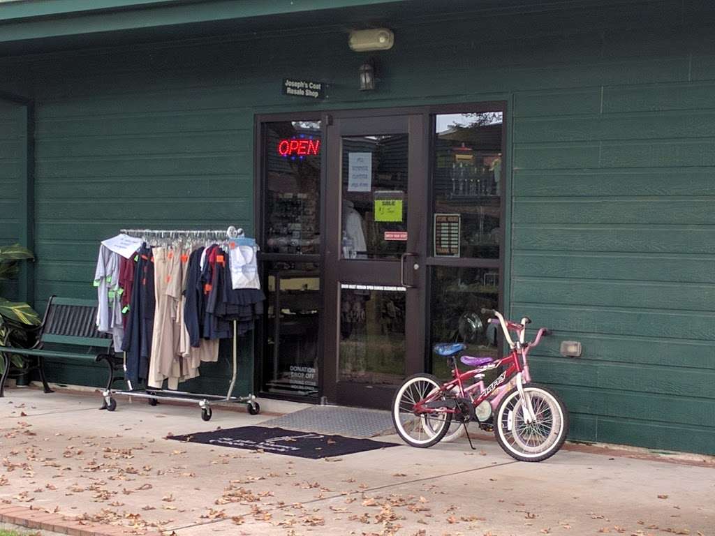 Josephs Coat Resale Shop | 625 Nottingham Oaks Trail, Houston, TX 77079, USA | Phone: (281) 497-1500